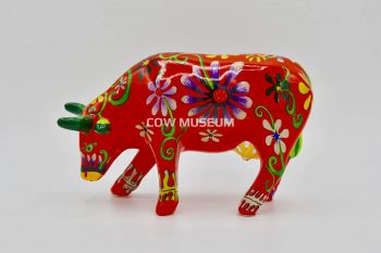 Flower Lover Cow (medium ceramic)