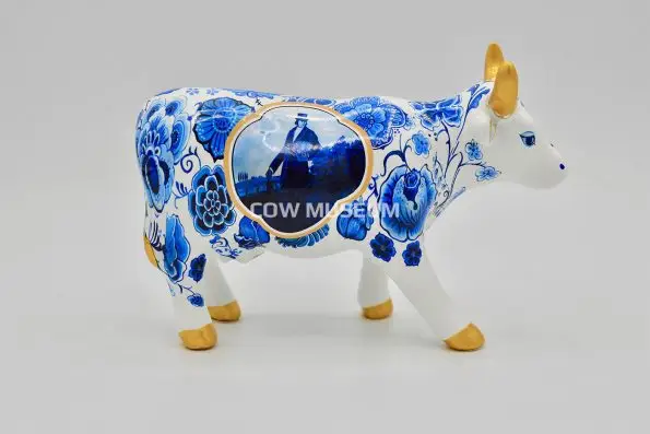 Cow Bone China (medium ceramic)